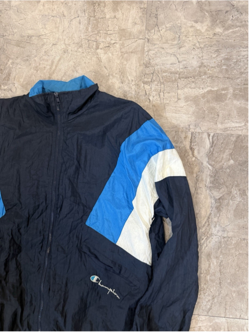 Vintage Champion 1990s Windbreaker Track Jacket Vented Nylon Embroidered Mens M
